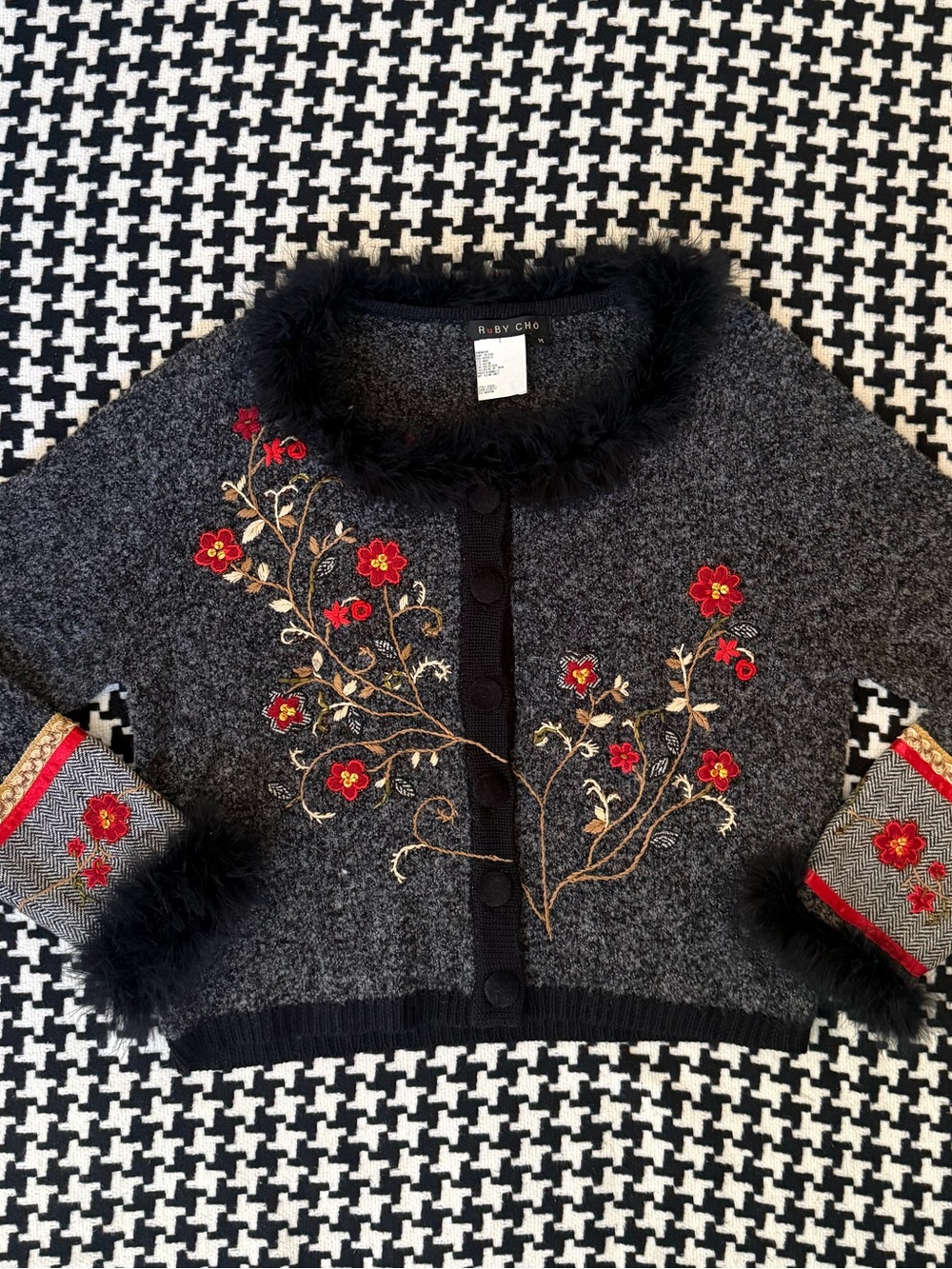 Vintage 90s y2k Ruby Cho embroidered cardigan wool sweater made in USA medium